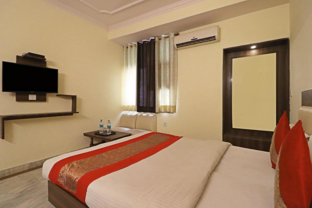 Silver Shine New Delhi - Comfort Stay Екстер'єр фото