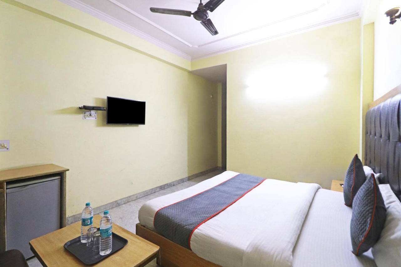 Silver Shine New Delhi - Comfort Stay Екстер'єр фото