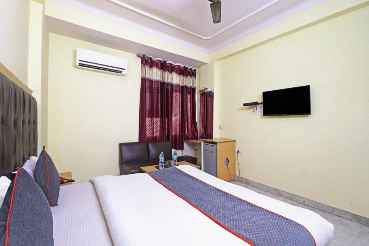 Silver Shine New Delhi - Comfort Stay Екстер'єр фото